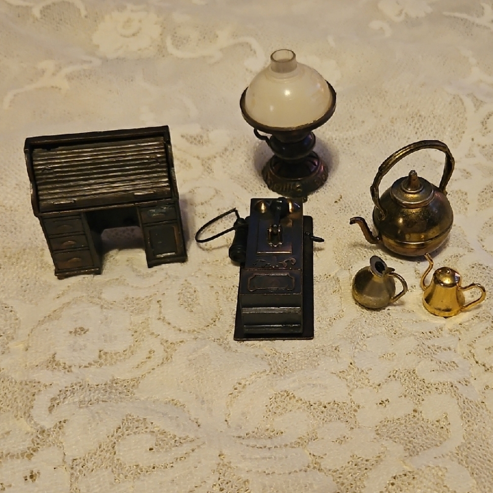 Vintage Miniature Dollhouse Furniture Set